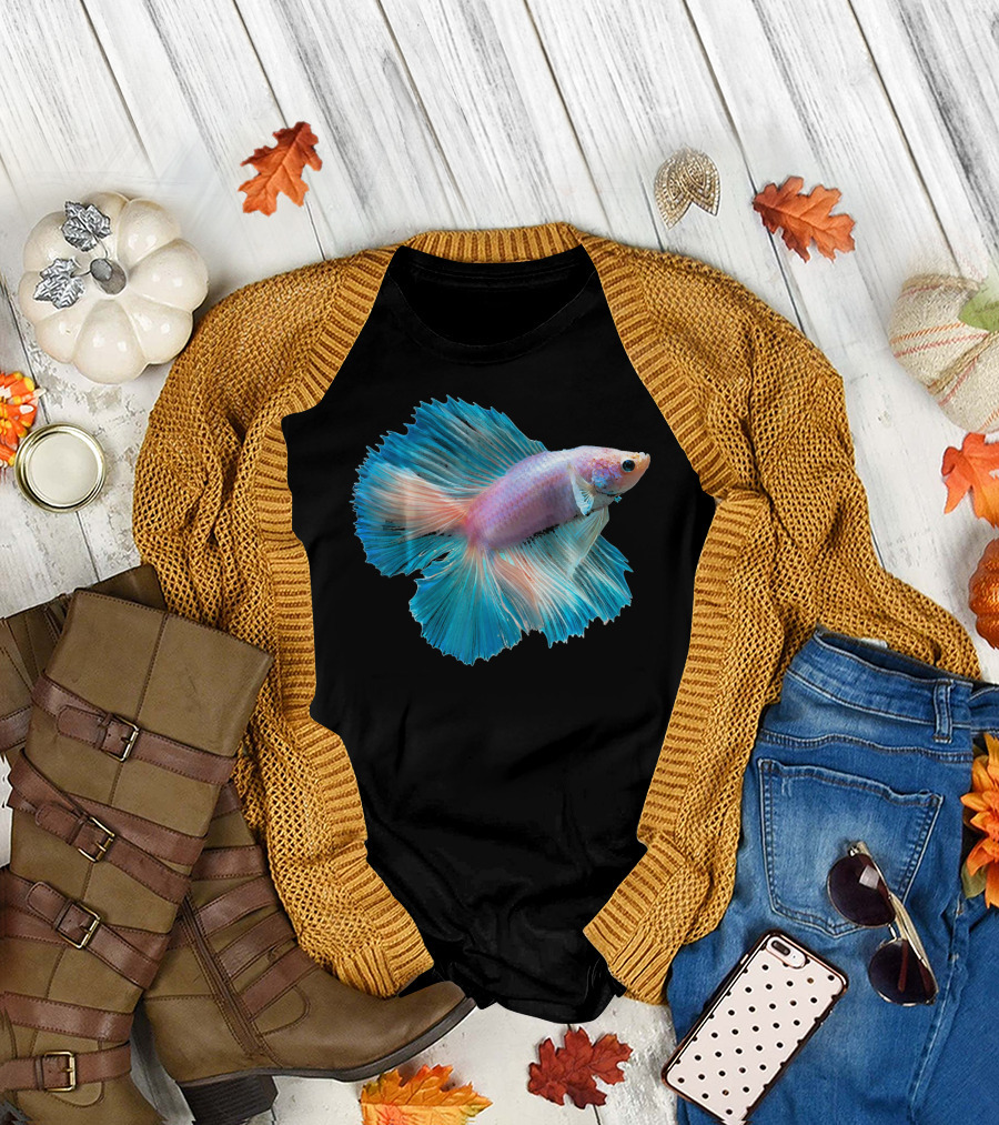 Betta Blue Dumbo Betta Double Tail Vibrant Fish Display T-Shirt