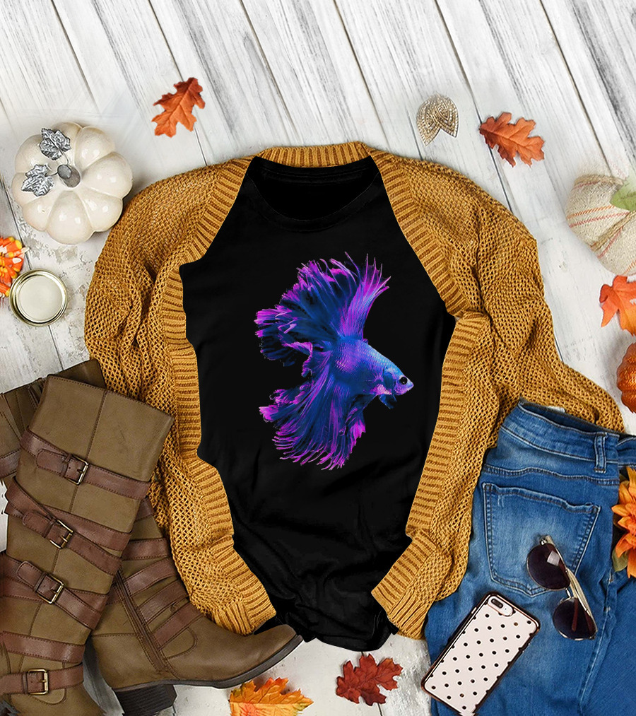 Betta Splendens Siamese Fighting Fish Purple Blue Bettas T-Shirt