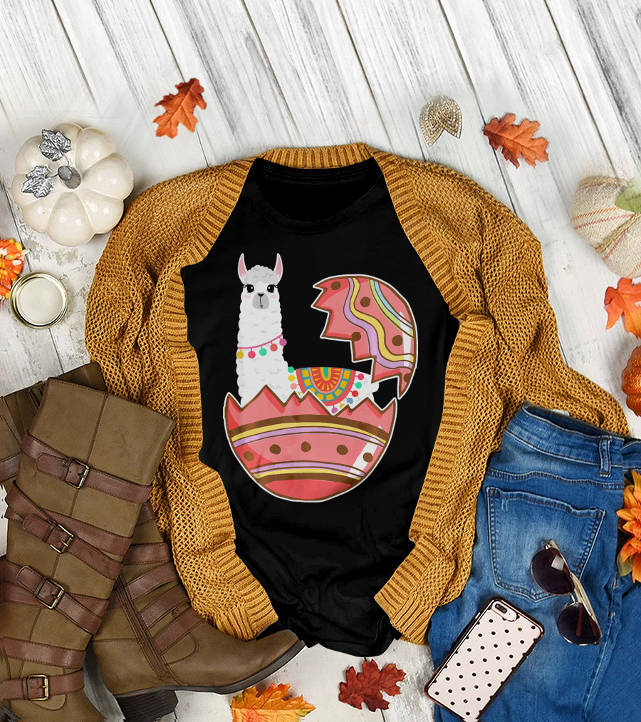 Funny Easter Egg Llama in Colorful Broken Shell T-Shirt