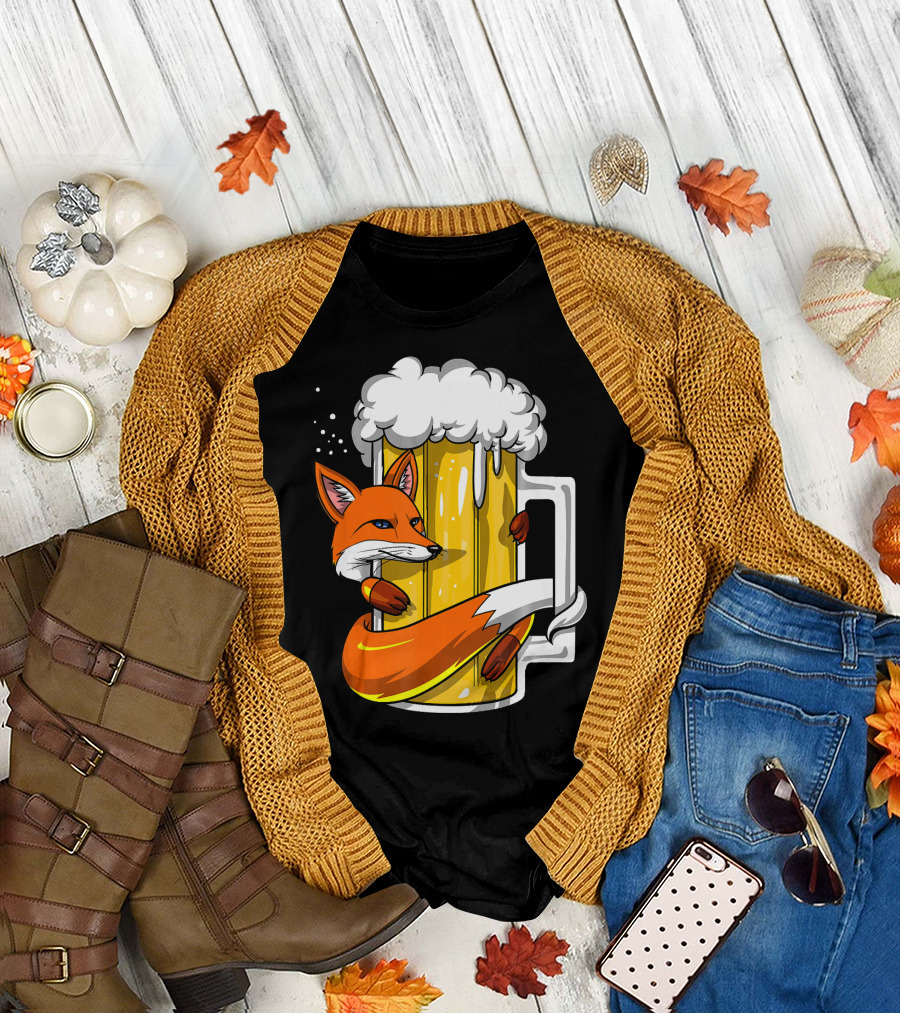 Fox Wrapped Beer Mug Funny Drinking T-Shirt