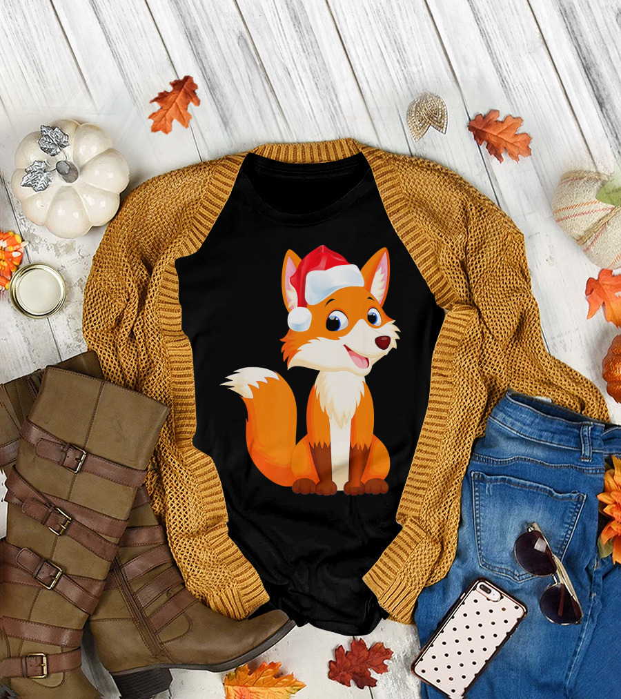 Fox with Santa Hat Christmas Cute Animal T-Shirt