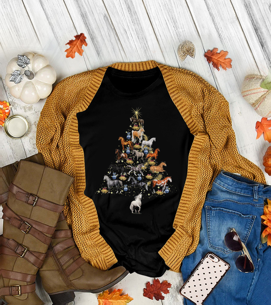 Horses Christmas Tree Horse Lover Festive Holiday T-Shirt