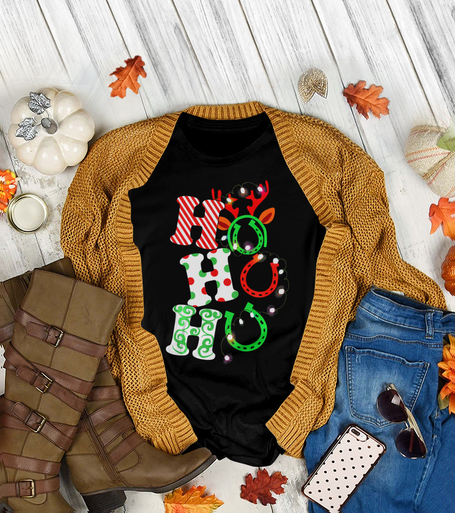 Ho Ho Ho Horse Hoof Funny For Ridin' Christmas Reindeer Light Decoration T-Shirt