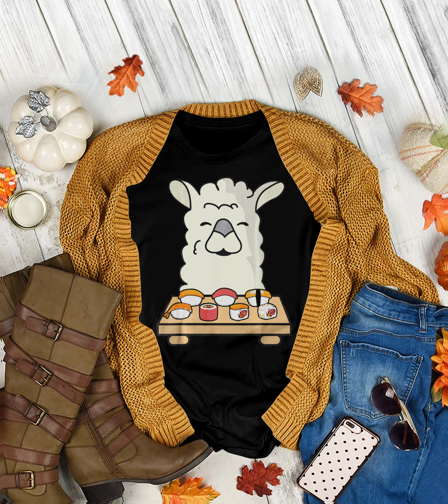 Llama Sushi Lover Kawaii Alpaca Eating Sushi T-Shirt