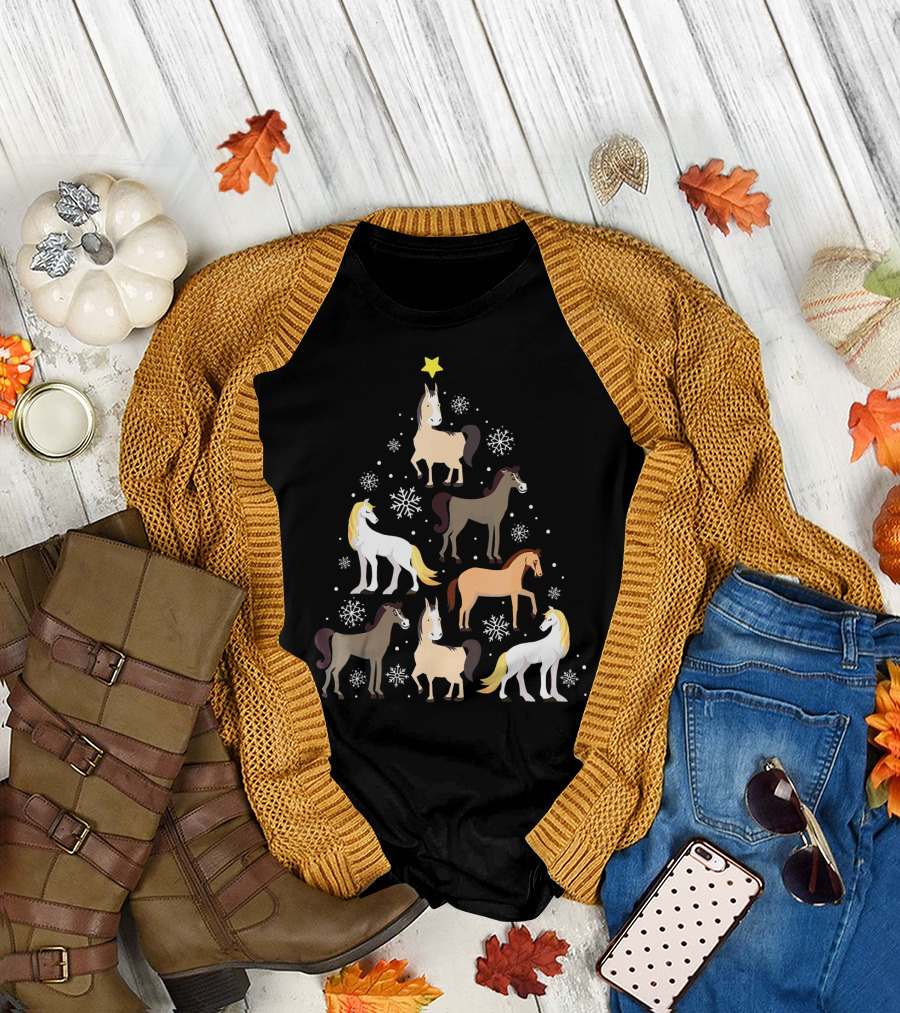 Horse Christmas Tree Cute Equestrian Snowflakes T-Shirt
