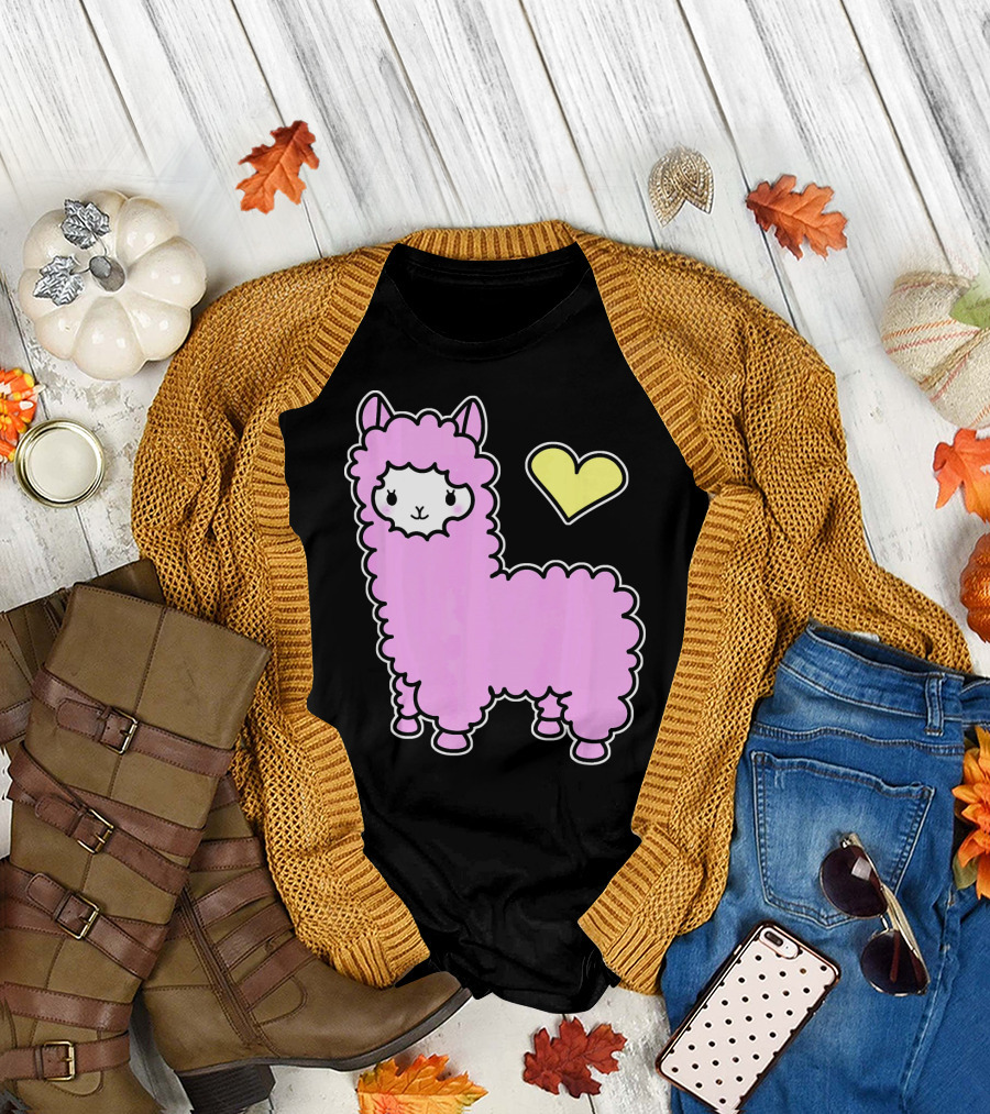 Llama Girls Cute Kawaii Pink Alpac with Heart T-Shirt