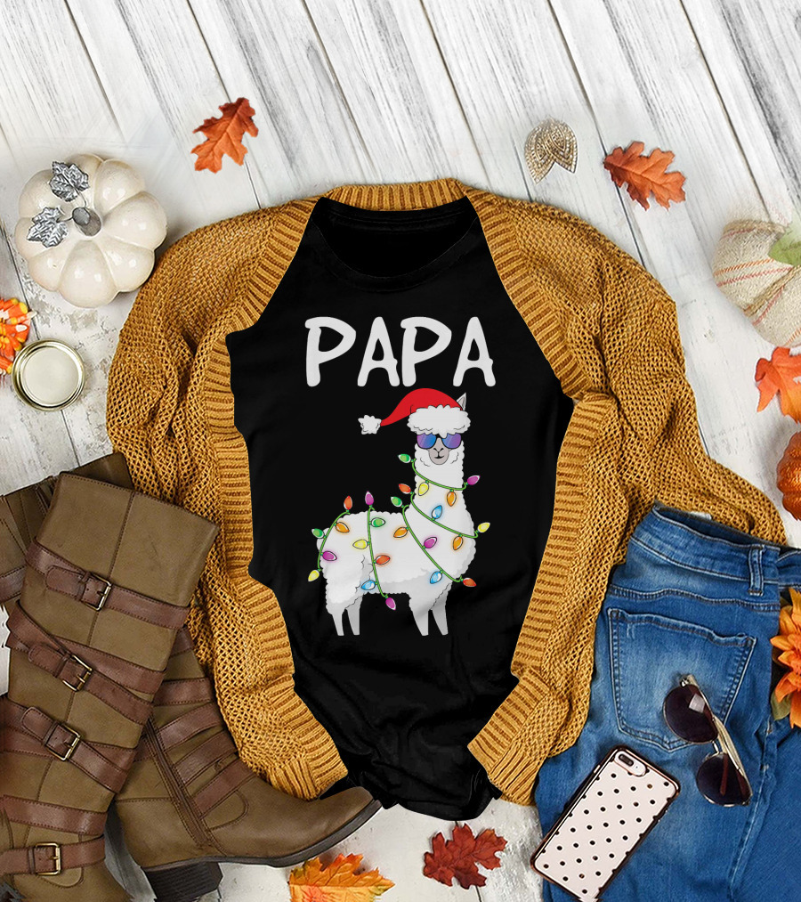 Papa Llama Alpaca Funny Family Christmas Lights Santa Hat T-Shirt