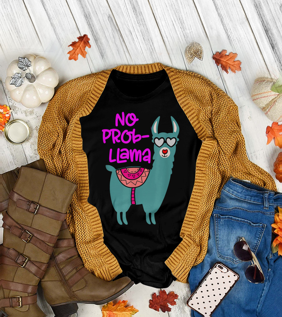 No Prob Llama Cute Llama with Heart Sunglasses and Colorful Blanket T-Shirt