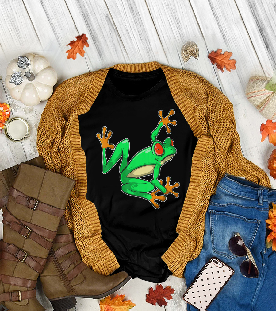 Bright Green Cute Tree Frog with Large Orange Eyes and Limbs T-Shirt