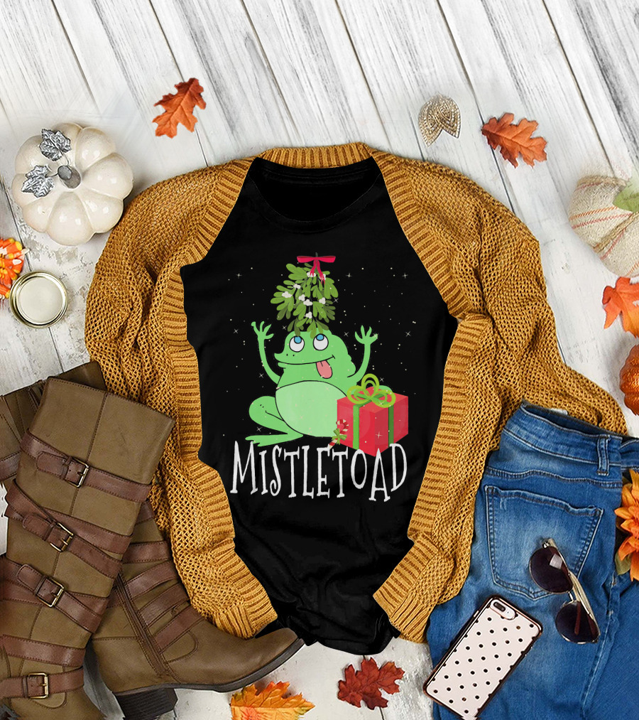 Mistletoad Mistletoe Festive with Green Frog and Red Gift Box T-Shirt