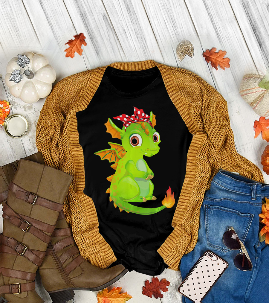 Funny Dragon Mom with Red Bandana Mother and Cute Green Dragon with Fire Tail T-Shirt