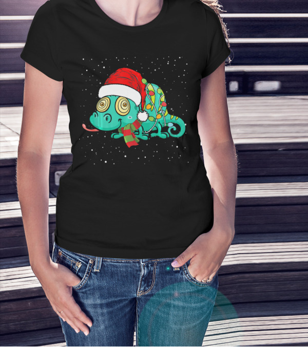 Funny Iguana Christmas Santa Hat With Bright Festive Lights T-Shirt
