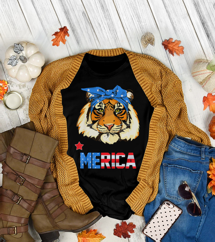 Tiger Mom with Blue Star Bandana Merica Flag T-Shirt