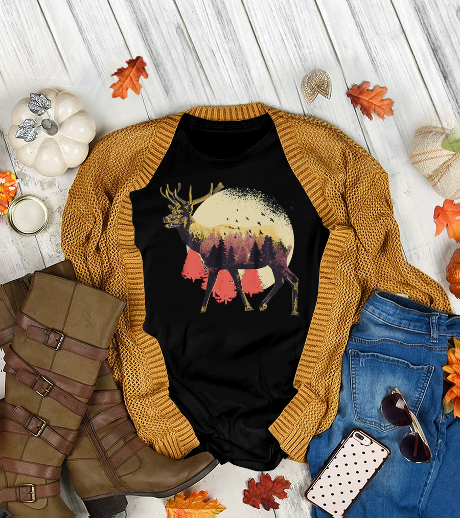 Reindeer Nature Deer Christmas Outdoor Moonlit Wildlife Scene T-Shirt