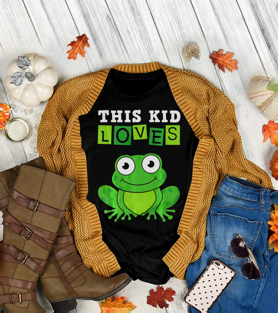 This Kid Loves Frogs Cute Green Cartoon Frog T-Shirt