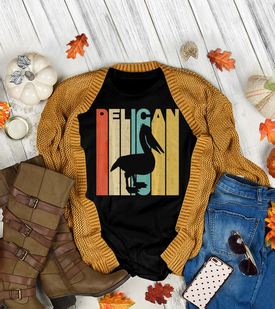 Vintage Retro Pelican Silhouette Stripes T-Shirt