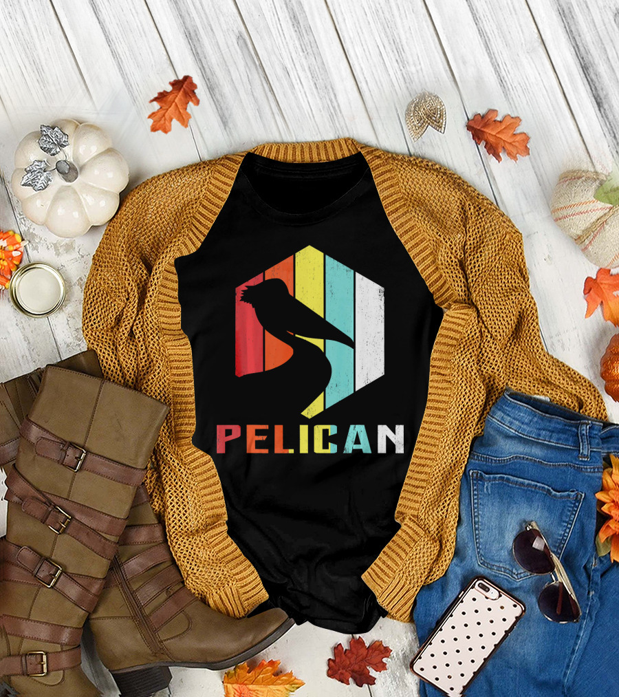 Vintage Pelican Animal Lover Colorful Zookeeper T-Shirt