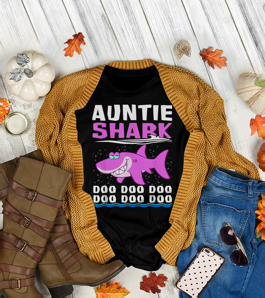 Auntie Shark Doo Doo Doo Doo Doo Doo Family T-Shirt