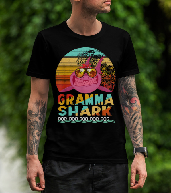 Gramma Shark Doo Doo Doo Vintage Sunset Sunglasses T-Shirt