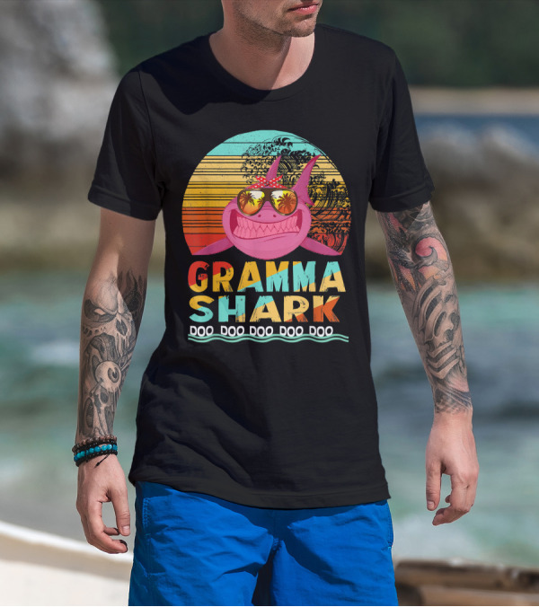 Gramma Shark Doo Doo Doo Vintage Sunset Sunglasses T-Shirt