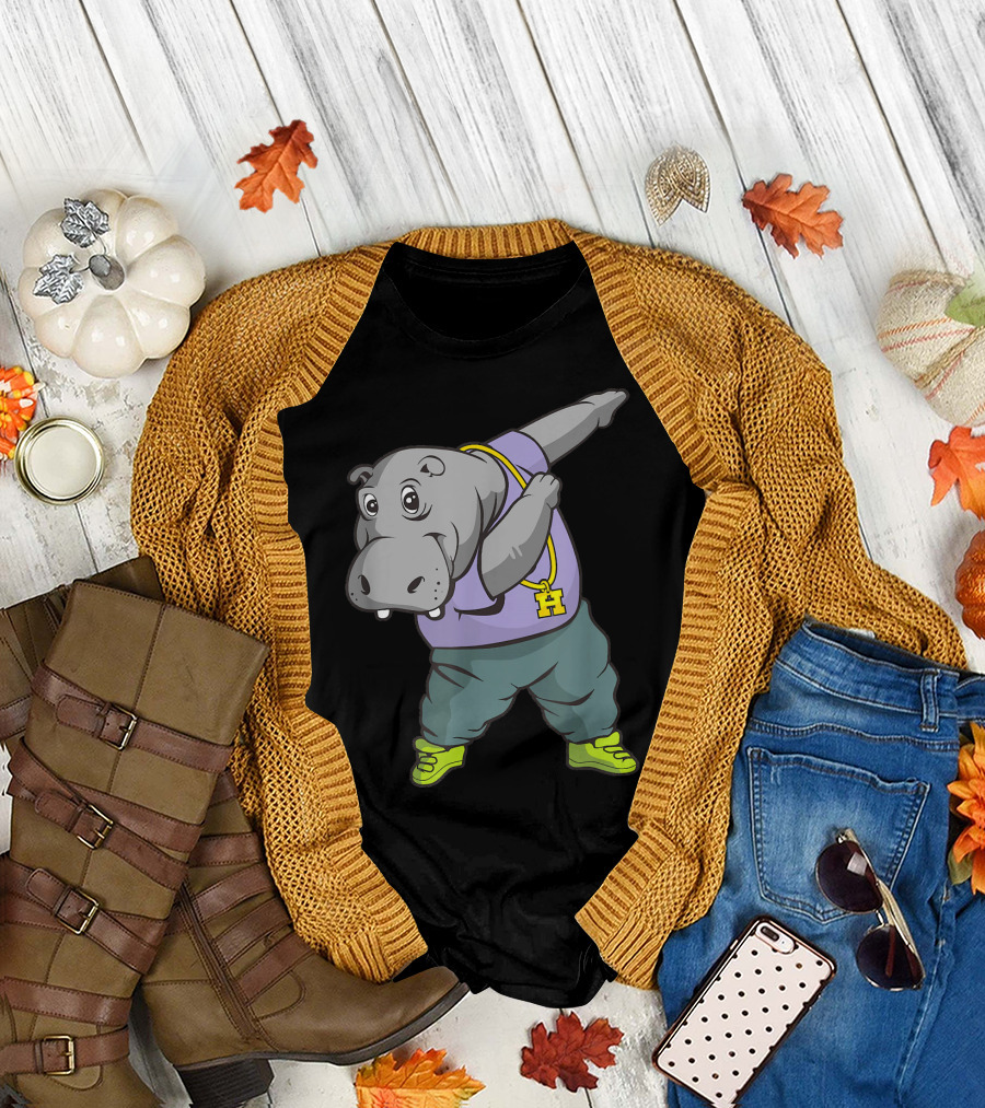 Hip Hop Hippo Dabbing Funny Dab Animal with Necklace T-Shirt