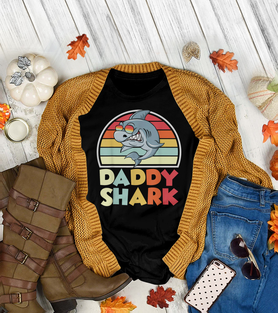 Daddy Shark Retro Sunset T-Shirt