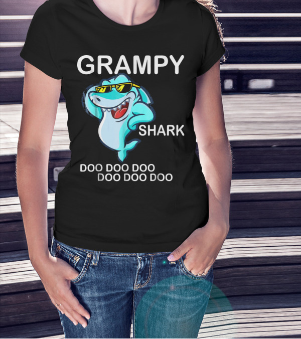 Grampy Shark Doo Doo Doo Sunglasses Cool Fun T-Shirt