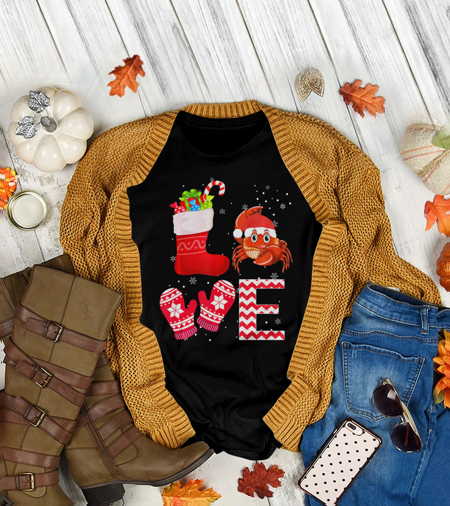Funny Christmas Crab Santa Love Ornaments Snowflakes T-Shirt
