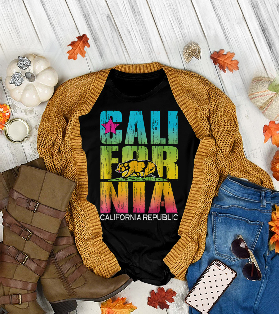 California Republic Cali California Bear Rainbow T-Shirt