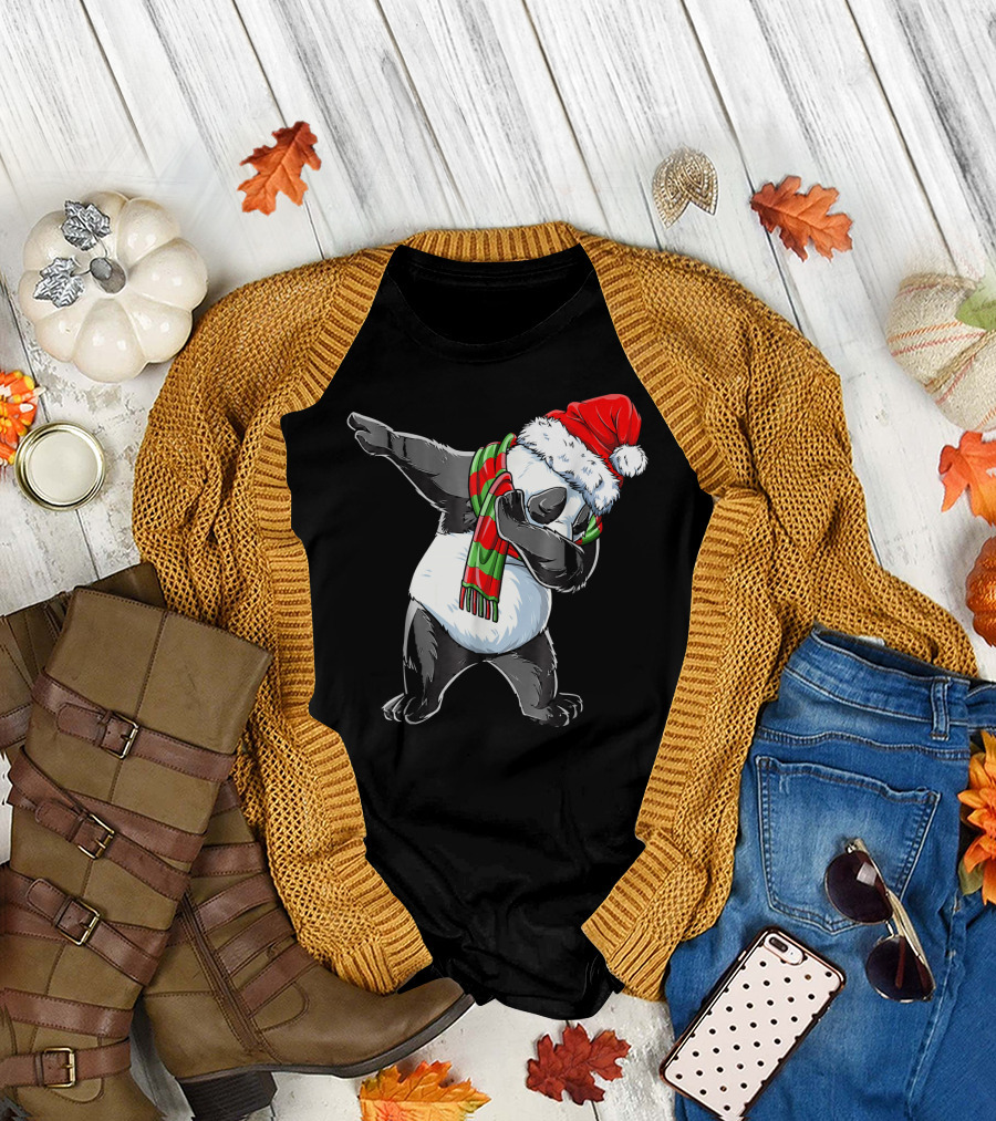 Santa Hat Dabbing Panda with Christmas Scarf T-Shirt