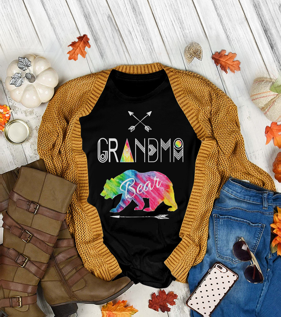 Grandma Bear Tie Dye Arrow Family Vacation T-Shirt