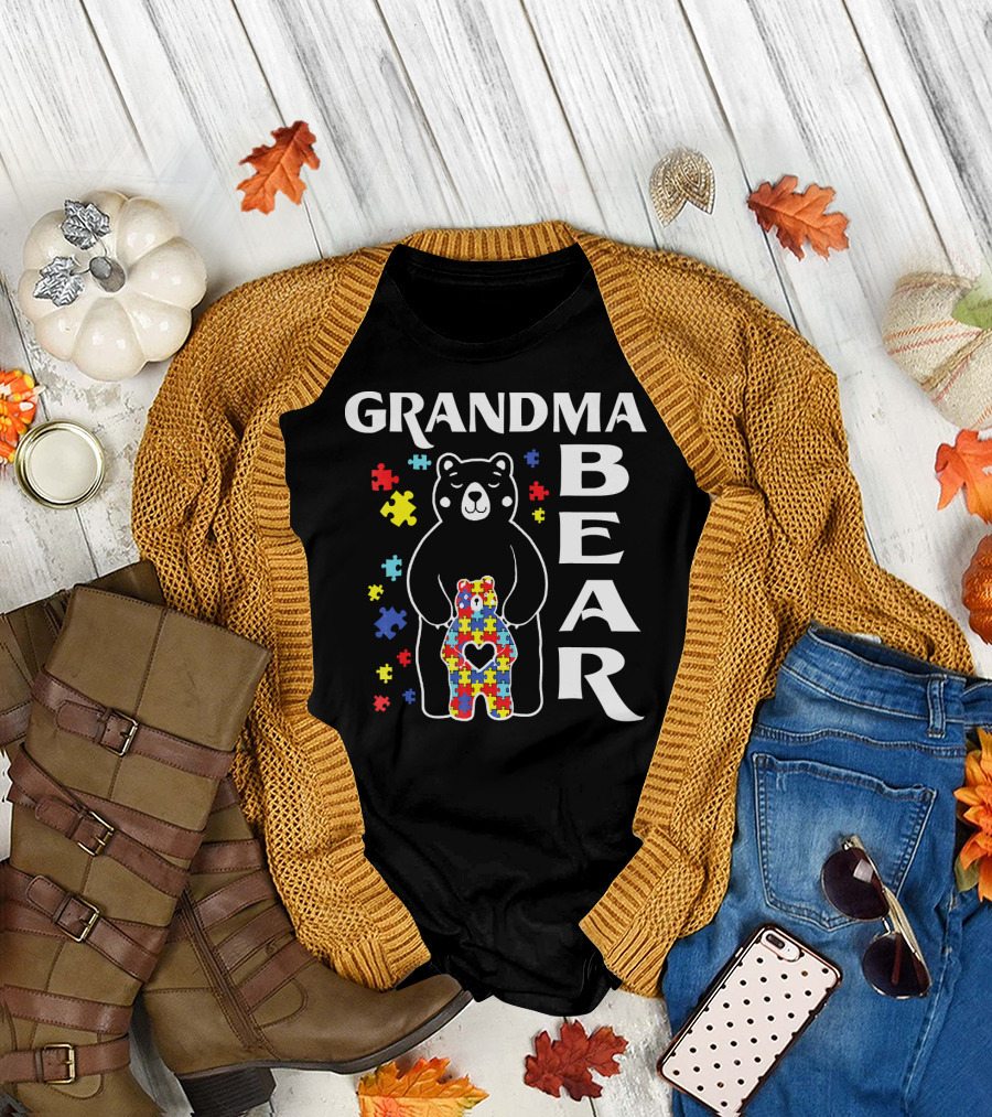 Grandma Bear with Autism Puzzle Baby Bear T-Shirt