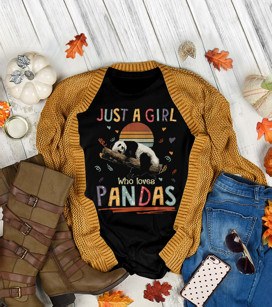 Just a Girl Who Loves Pandas Retro Sunset Cute Panda T-Shirt