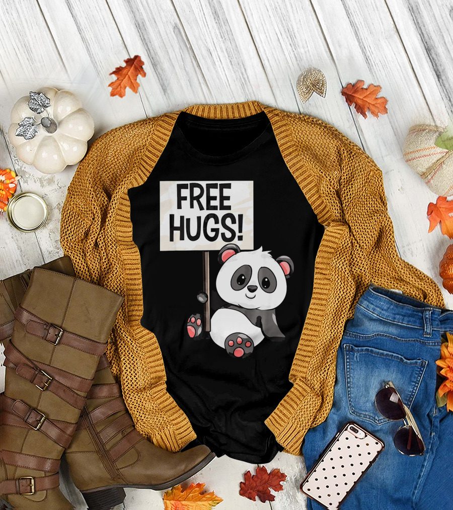 Free Hugs Cute Panda Bear with Sign T-Shirt
