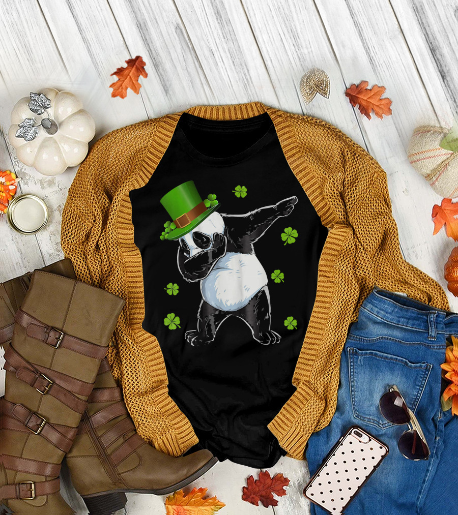 St Patricks Day Dabbing Panda Bear with Clover Hat T-Shirt