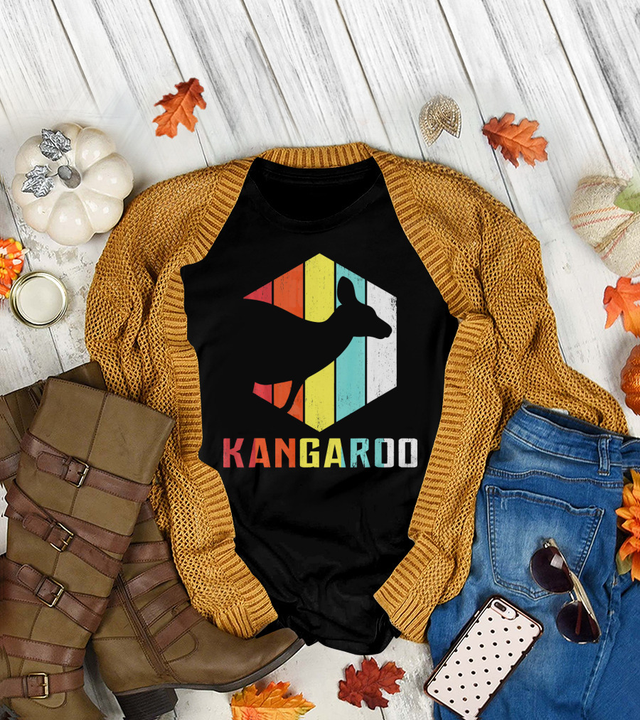 Vintage Kangaroo Animal Lover Zookeeper Retro Striped T-Shirt