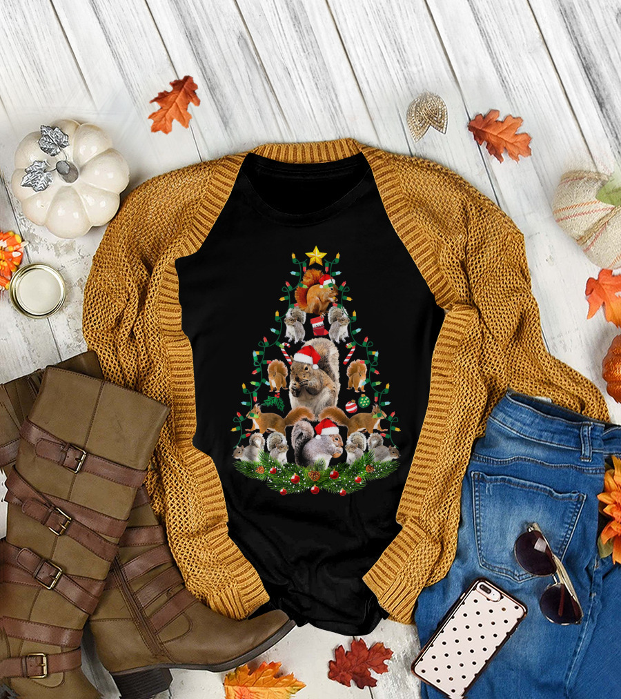 Cute Squirrel Christmas Tree Lights Ornaments Santa Hats T-Shirt