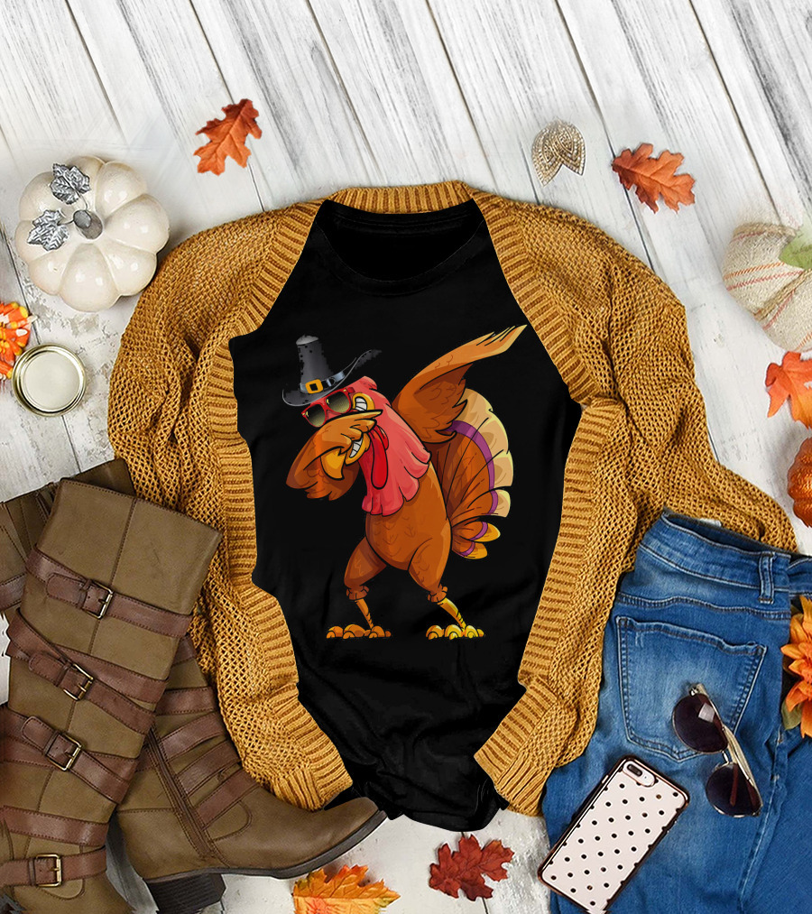 Dabbing Turkey Funny Thanksgiving Day Pilgrim Hat Sunglasses T-Shirt