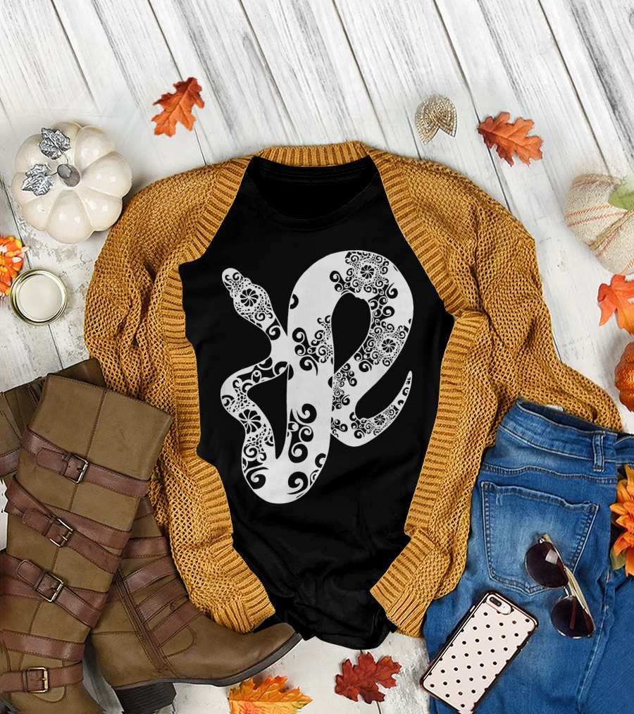 Boho Spiral Pattern Ball Python T-Shirt