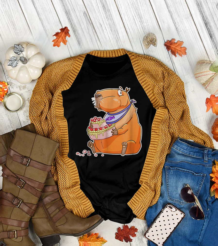 Capybara Birthday Cute Guinea Cake T-Shirt