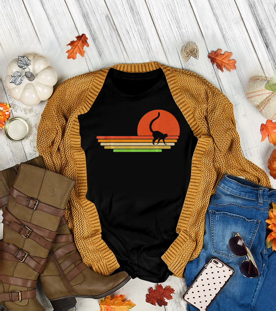Sunset Lemur Silhouette Pastel Stripes Retro T-Shirt
