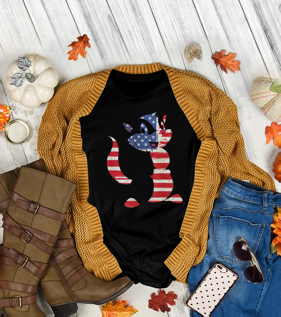 Funny Skunk with American Flag Stripes T-Shirt