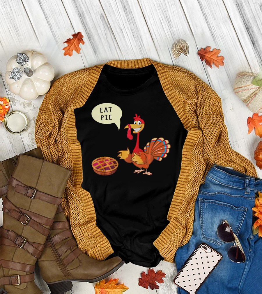 Eat Pie Turkey Thanksgiving Day Cheerful Turkey with Pie Speech Bubble T-Shirt