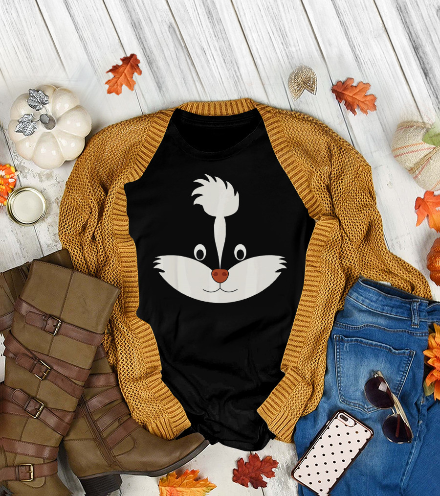 Funny Halloween Awesome Skunk Face Costume T-Shirt