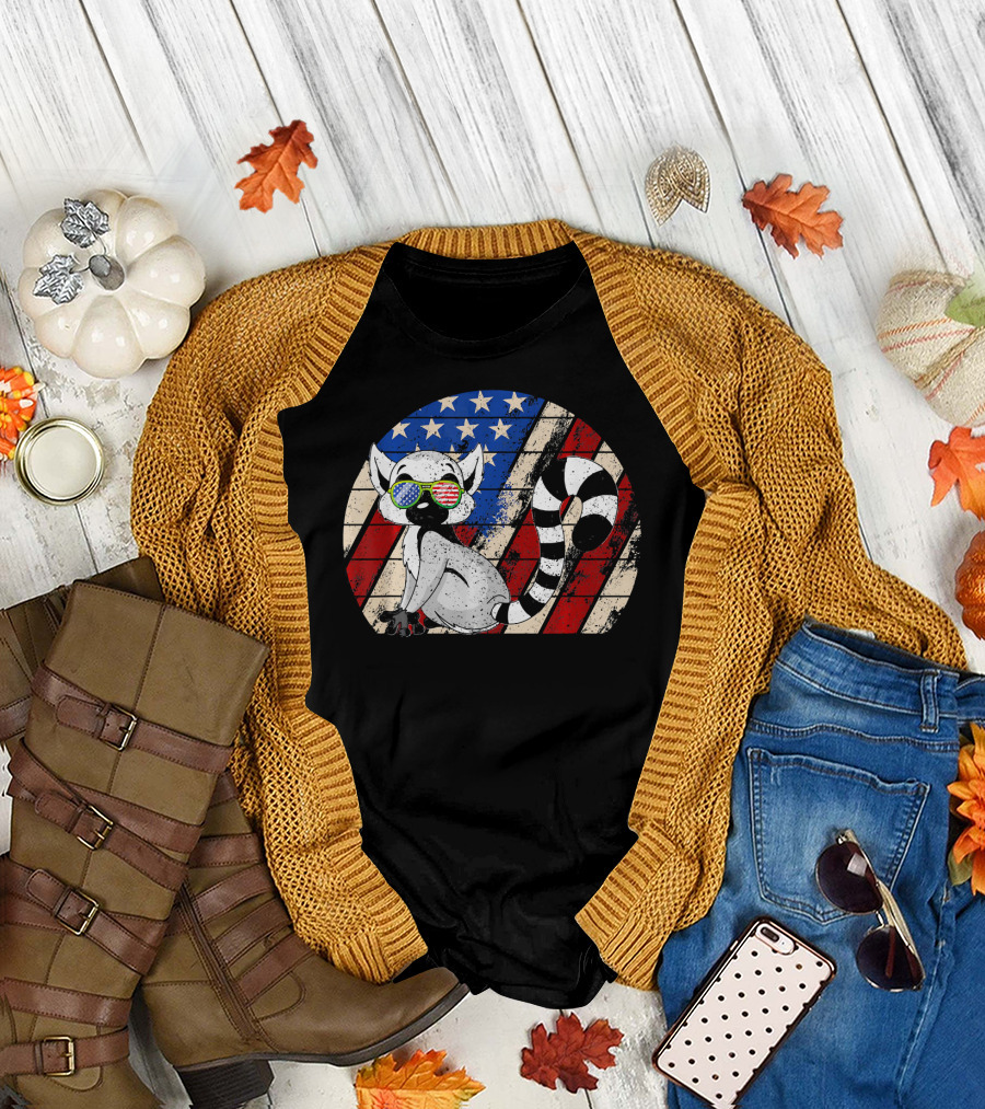 Lemur Love USA Flag Sunglasses T-Shirt