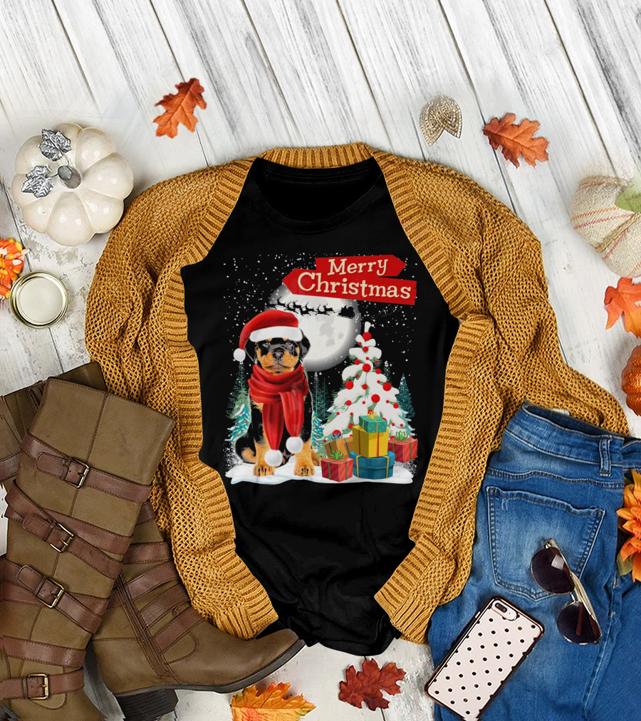 Merry Christmas Rottweiler Dog Santa Moon Tree Gifts T-Shirt