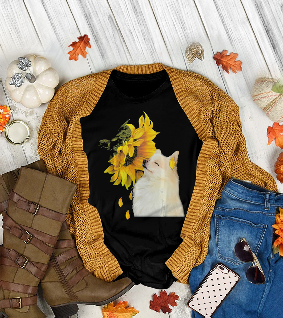 Pomeranian Beside Sunflower with Fallen Petals T-Shirt