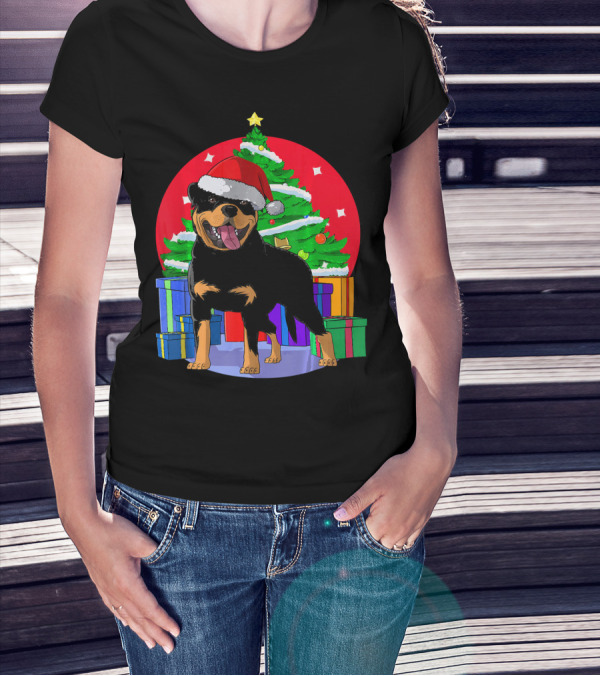 Christmas Rottweiler Santa Hat With Holiday Tree And Presents T-Shirt