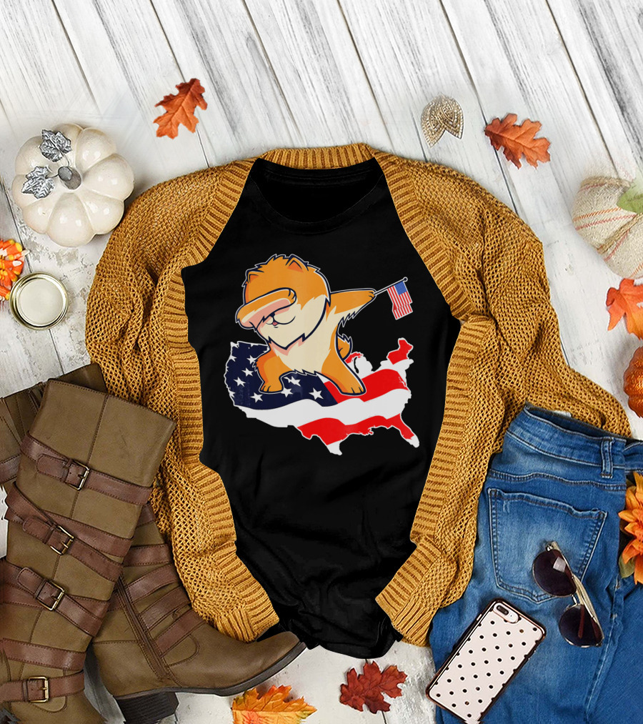 Dabbing Pomeranian with American Flag on USA Map T-Shirt
