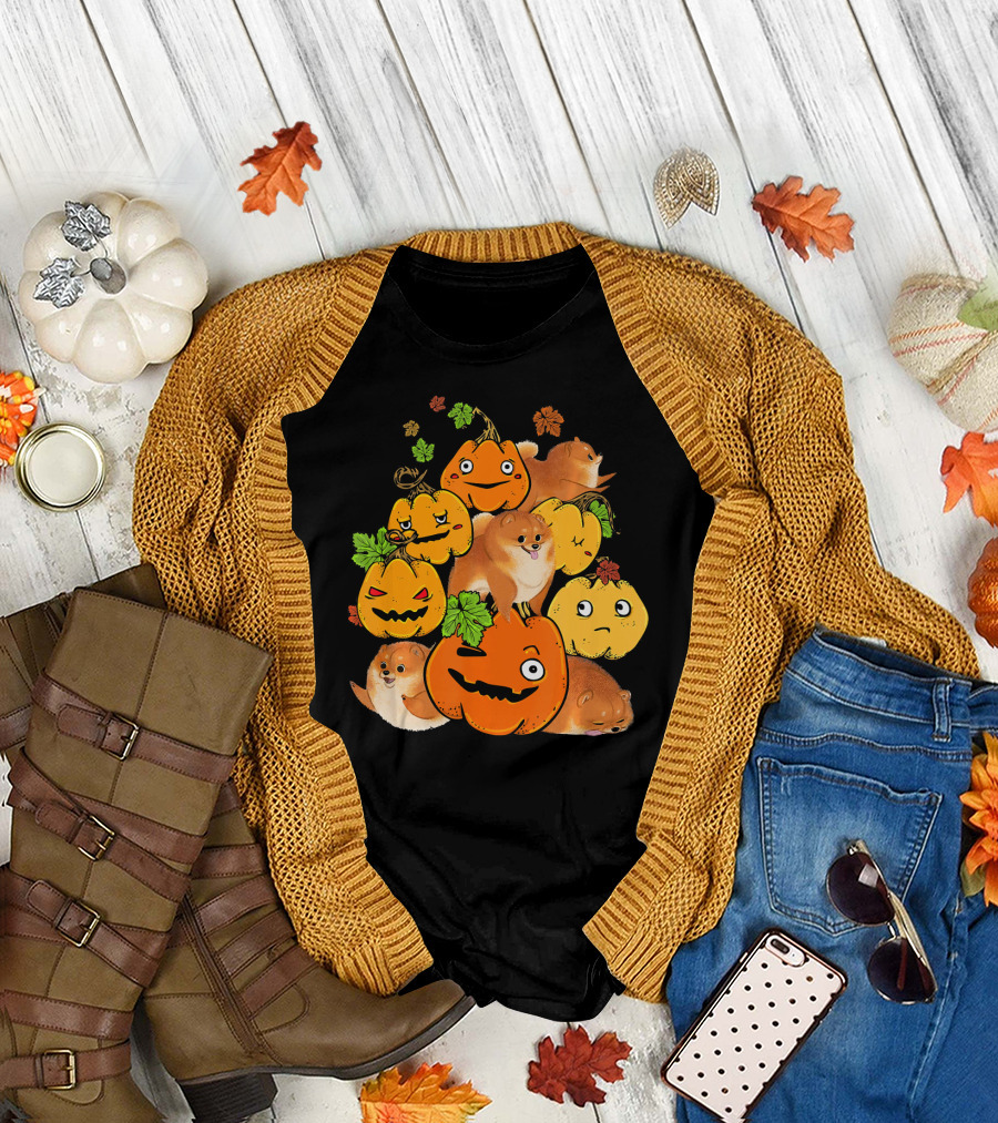 Halloween Pomeranian Dog with Pumpkin Faces for Dog Lovers T-Shirt